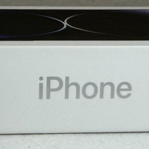 Empty Retail Box: Apple iPhone 14 Pro Max w/ USB-C to Lightning Cable Silver 1TB - Picture 4 of 9